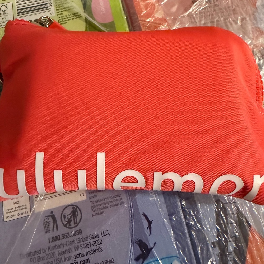 Clippable Card Pouch - Picture 3 of 3